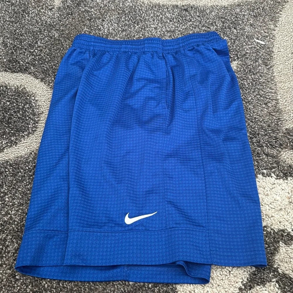 Nike pre owned